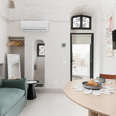 Petragrigia Vacation Suite Ostuni Exterior photo